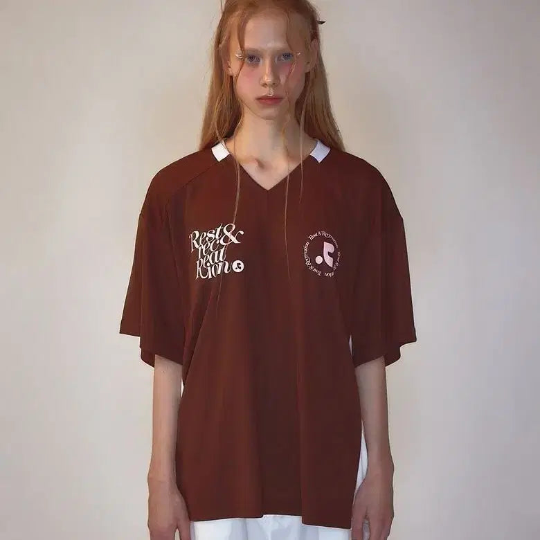 [BUNJANG] Rest and Recreation RR Logo Uniform T-shirt Brown / [새상품]레스트앤레크레이션 RR로고 유니폼 티셔츠 브라운