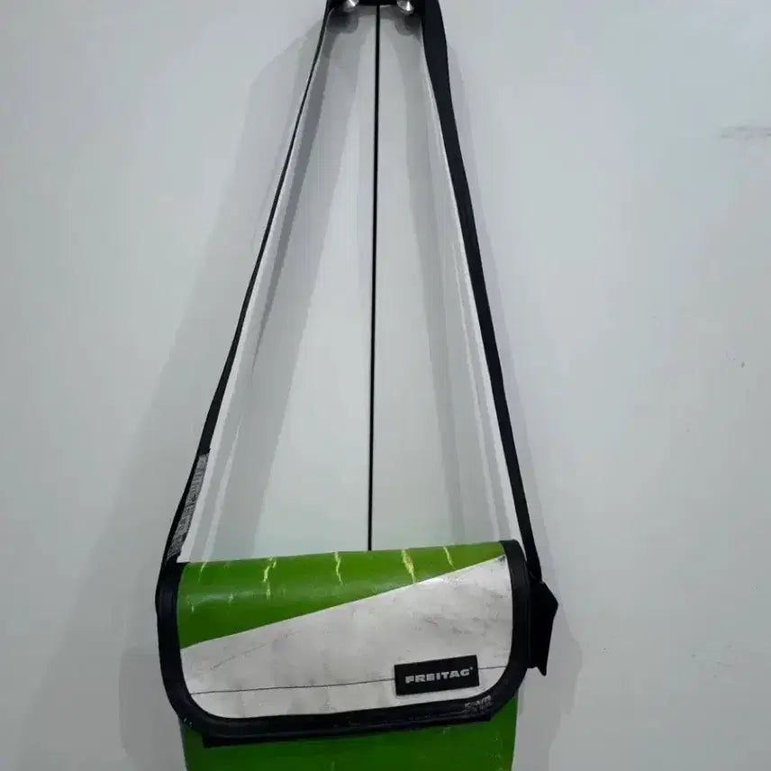 [BUNJANG]  Freitag Hawaii Five-O Messenger Bag / 프라이탁 하와이파이브오 하파오 그린