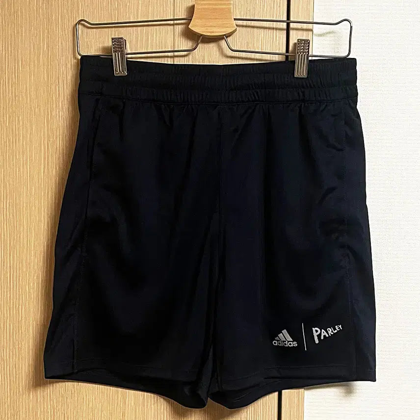 [BUNJANG] Adidas x PALY Running Shorts Navy M Size / 새상품 아디다스x팔리 러닝쇼츠 반바지 M사이즈