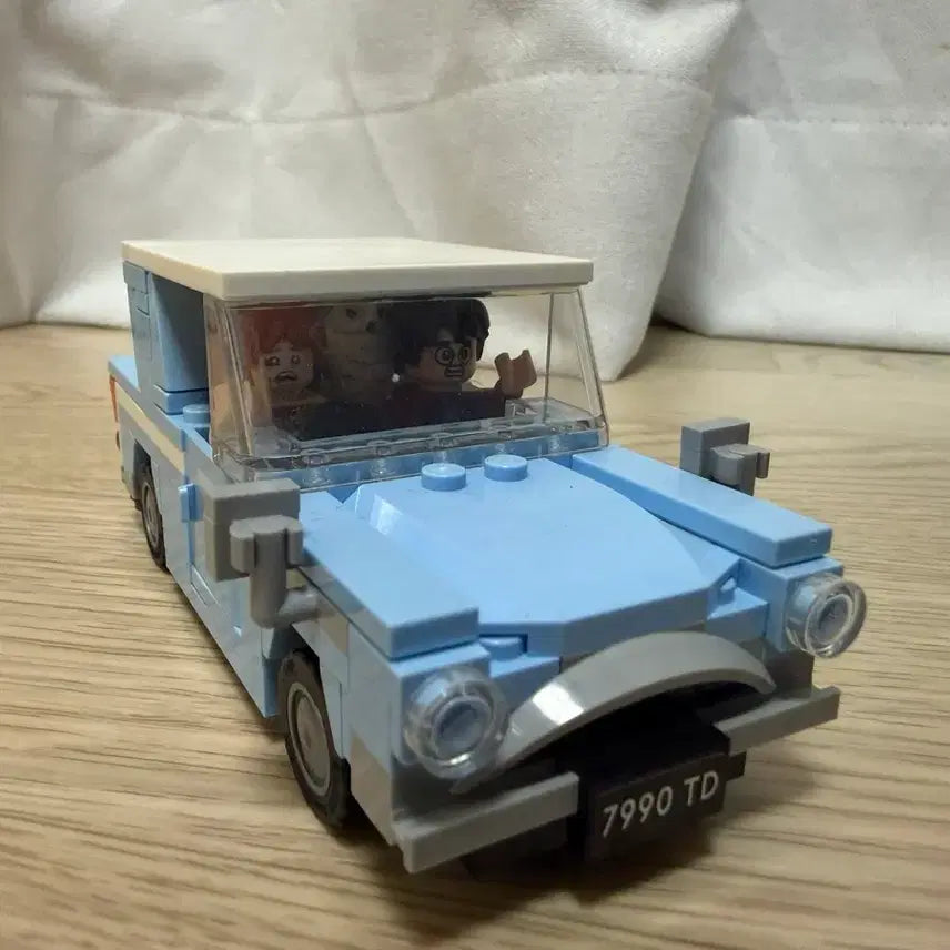 [BUNJANG] LEGO Harry Potter 76424 Flying Ford Anglia / 레고 76424 해리포터 하늘을 나는 포드 앵글리아