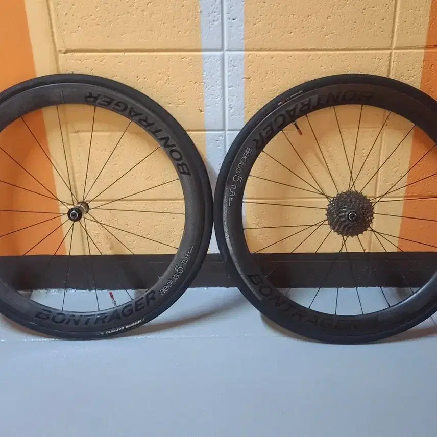 [BUNJANG] Bontrager Aeolus 5 TLR D3 Carbon Wheelset / 본트래거 에올루스 5 TLR D3 휠셋 판/교