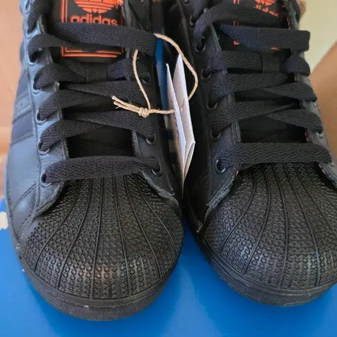 [BUNJANG] Adidas Superstar Black White Orange Sneakers / 아디다스 슈퍼스타