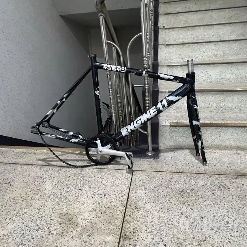 [BUNJANG] Engine11 Vortex 2019 with Dura-Ace Octa Crankset - Size M / 듀라에이스 옥타+엔진11 볼텍스 반차