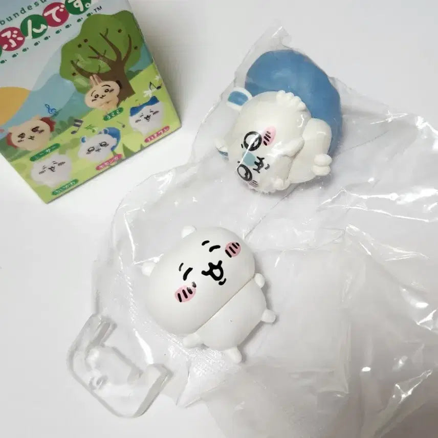 [BUNJANG] Bandai Chiikawa Naranai Mini Figure Gacha Vol. 2 Momonga / 먼작귀 치이카와 나란히 미니 피규어 가챠 2탄 반다이 모몽가