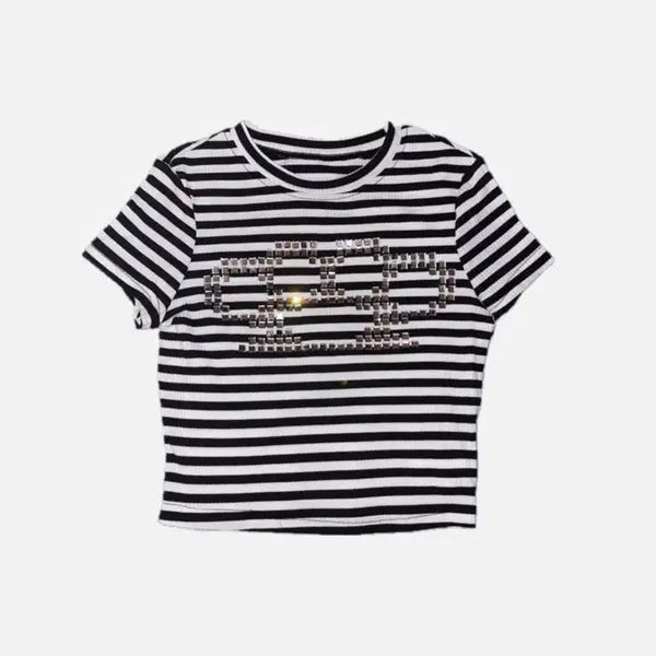 [BUNJANG] Vintage Studded Cubic Paw Print Crop T-Shirt / 빈티지 스터드 발바닥 티셔츠 큐빅 씨피어스 포패프 오마이티 카이야