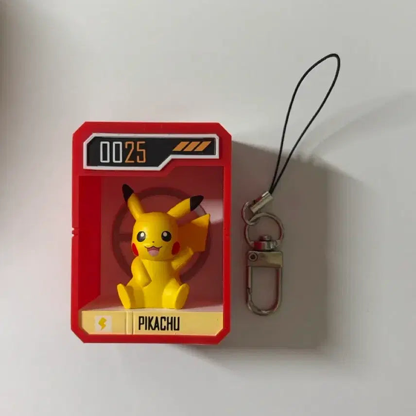[BUNJANG] Lotteria Pikachu Keyring / 롯데리아 피카츄 키링