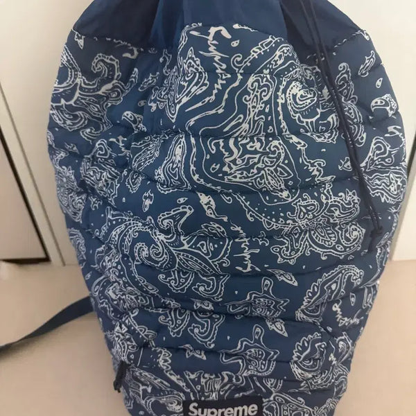 [BUNJANG] Supreme Paisley Puffer Backpack Blue / 슈프림 퍼퍼 백팩 블루 페이즐리