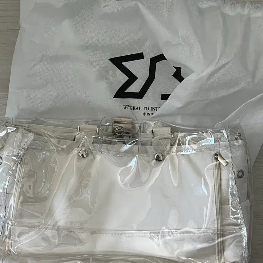 [BUNJANG] OvB Concert Standing Bag Early Bird Unsealed / 어버버(OvB)콘서트 가방/스탠딩 가방 얼리버드 미개봉
