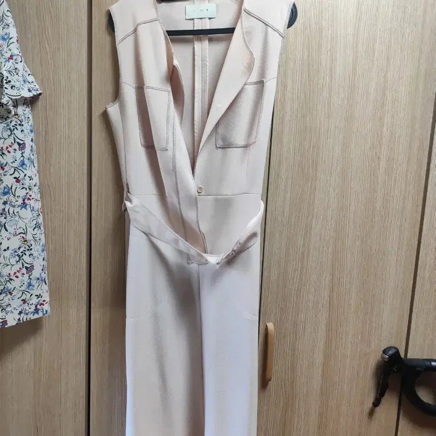 [BUNJANG] LVIR Pink Sleeveless Suit Dress / 최종가격내림)[LVIR] 핑크 민소매 정장 원피스