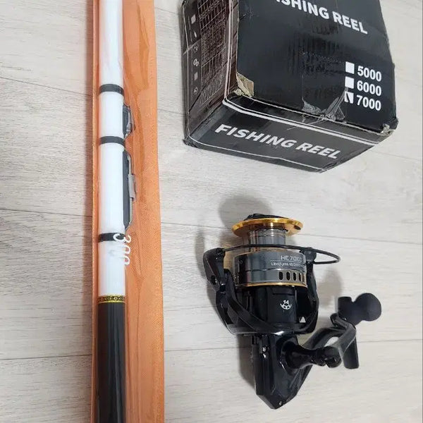 [BUNJANG] JOSBY 3M Telescopic Rod and ROOBLINOS 7000 Reel Set / 원투세트(낚시대+낚시릴) 바다 민물 낚시 겸용 낚시대 낚시릴