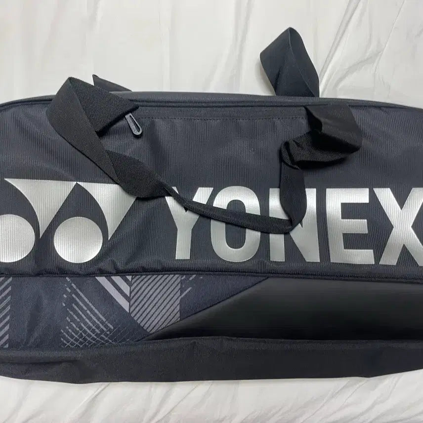 [BUNJANG] Yonex Pro Performance Tennis/Badminton Bag / 요넥스 테니스 / 배드민턴 가방 (프로 퍼모먼스)