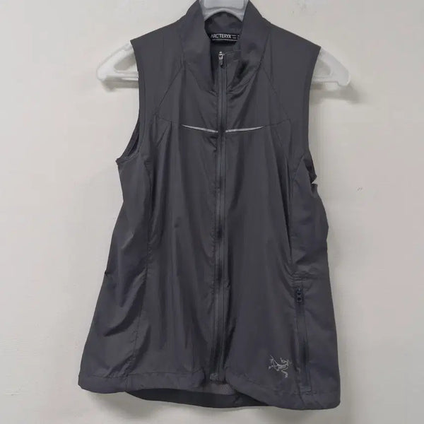 [BUNJANG] Arc'teryx Women's Lightweight Vest / 아크테릭스 경량 베스트
