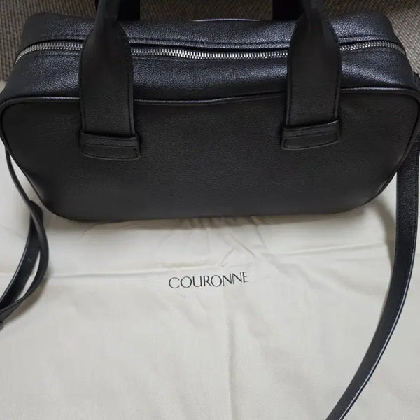 [BUNJANG] Couronne Leather Shoulder Bag / 쿠론가방
