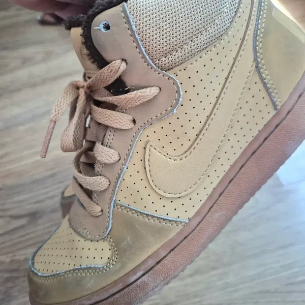 [BUNJANG] Nike Dunk High Warm Brown Suede Fur Lined Sneakers (230) / 나이키 덩크 하이 웜 브라운 스웨이드 퍼 안감 (230)