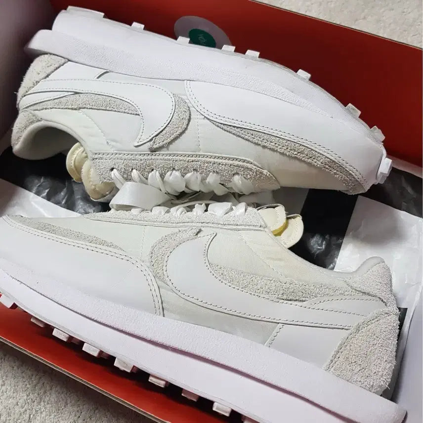 [BUNJANG] Sacai LDWaffle White Nylon Sneakers / 사카이 ld와플 280