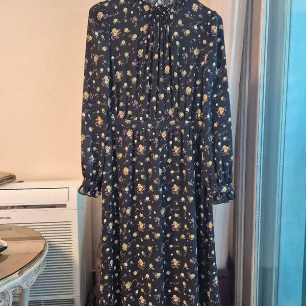 [BUNJANG] Hazzys Flower Pattern Long Dress / Hazzys 해지스 플라워 패턴 롱 원피스 55
