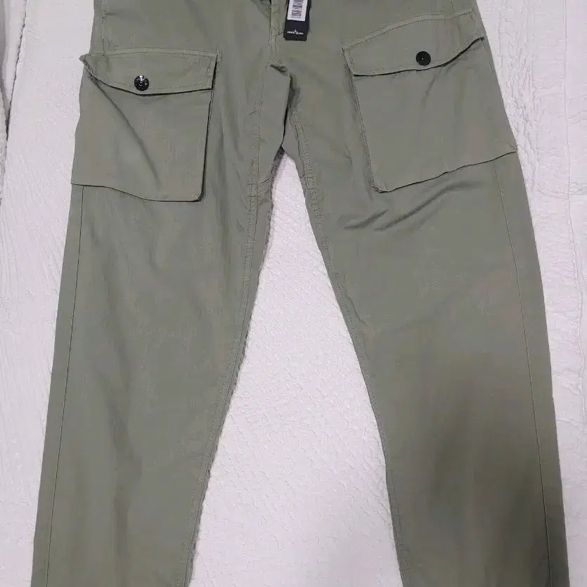 [BUNJANG] Stone Island Ripstop Cargo Pants / 스톤아일랜드 립스탑 카고팬츠 34