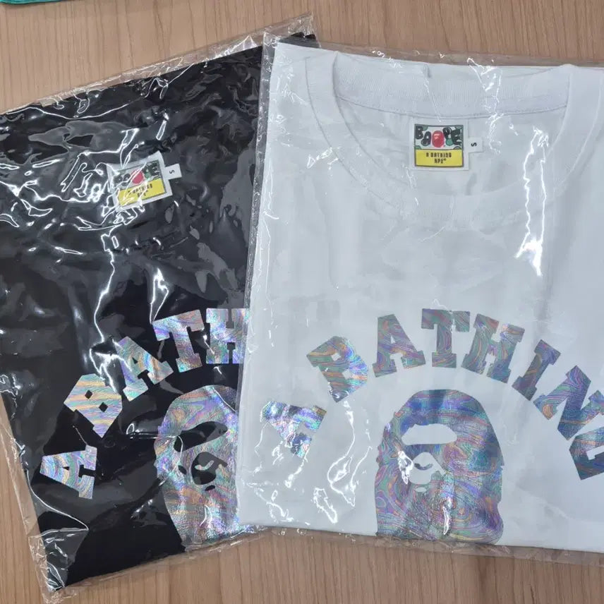 [BUNJANG] BAPE Hologram Short Sleeve T-Shirt / 베이프 홀로그램 반팔티