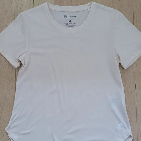 [BUNJANG] Adidas Women's Short Sleeve T-Shirt Light Beige / 아디다스 반팔 티셔츠 연한 베이지색