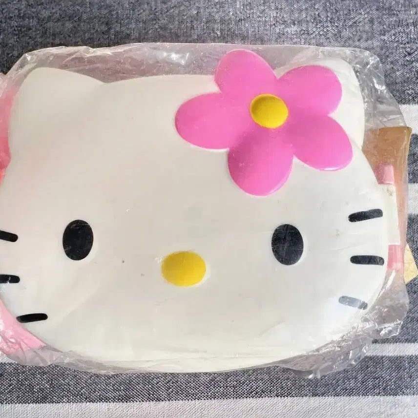 [BUNJANG] Sanrio Hello Kitty 3D 2-Tier Lunch Box / 키티 입체2단도시락, 카오하나 키티 도시락