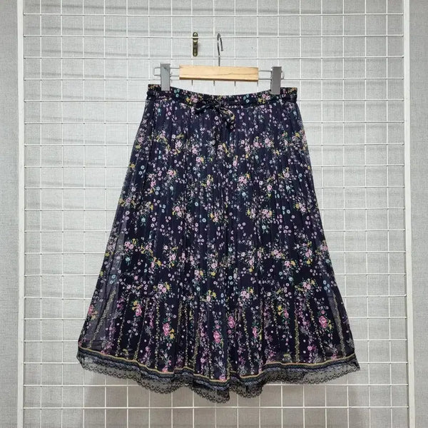 [BUNJANG] Thursday Island Chiffon Skirt 28 Inch / 써스데이아일랜드 쉬폰스커트 28인치