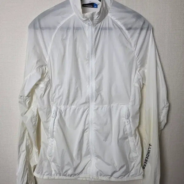 [BUNJANG] J.LINDEBERG White Women's Golf Windbreaker Jacket XS / (XS) 제이린드버그 화이트 여성골프 바람막이  자켓