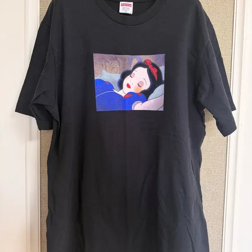 [BUNJANG] Supreme Snow White T-Shirt / 슈프림 백설공주 m
