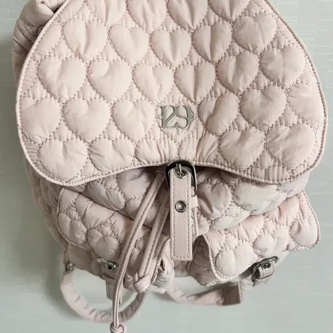 [BUNJANG] ILLYGO Heart Quilting Backpack Pink / (단종) 일리고 하트 퀄팅 백팩 여성 가방 숄더백 백팩 핑크