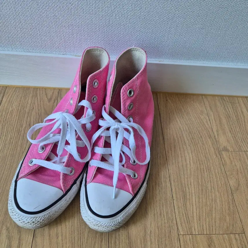 [BUNJANG] Converse Chuck Taylor Pink Shoes / 컨버스 척테일러 핑크 몇번 안신음 택포가격