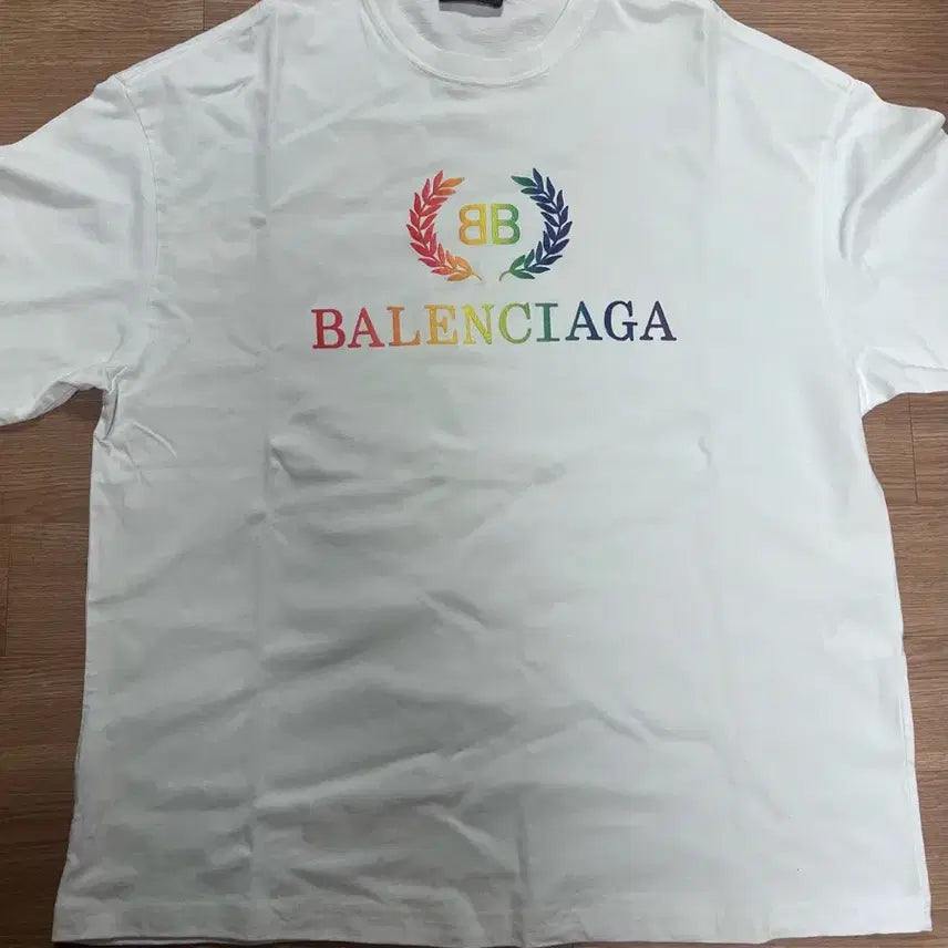 [BUNJANG] Balenciaga Laurel Rainbow Oversized T-Shirt L / 발렌시아가 월계수 레인보우 오버핏 티셔츠 L