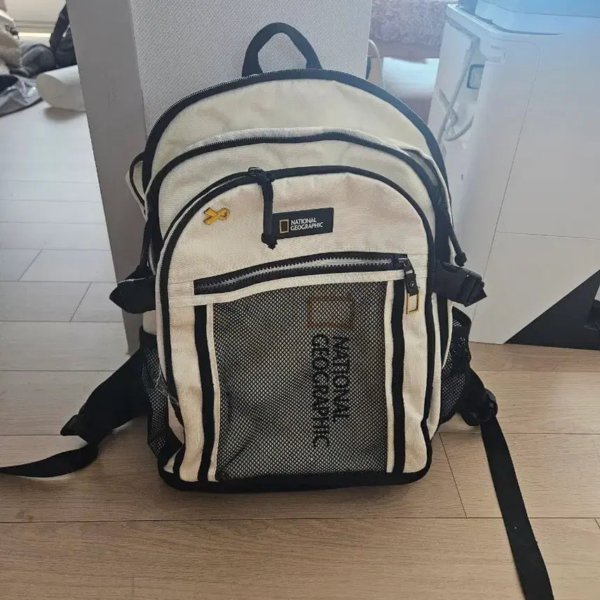 [BUNJANG] National Geographic Student Backpack / 내셔널지오그래픽 학생가방 하양색,아이보리백팩(급전)