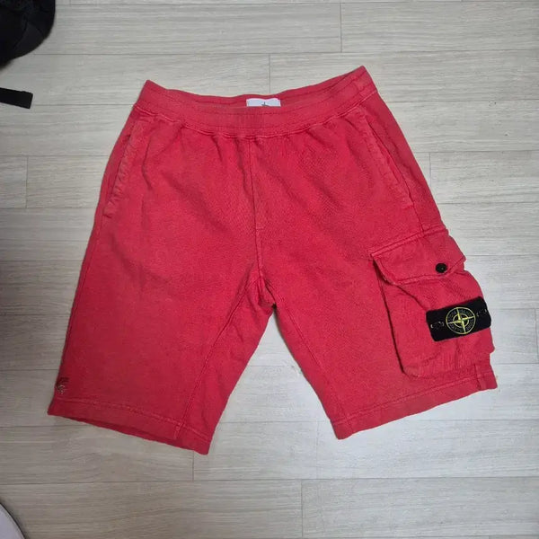 [BUNJANG] Stone Island Shorts (M, 30-32) / 정품 스톤아일랜드 반바지 M 30-31-32