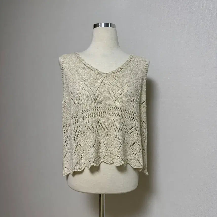 [BUNJANG] Crochet Layered Knit Vest / 크로쉐 레이어드 짜임 니트 조끼 FREE