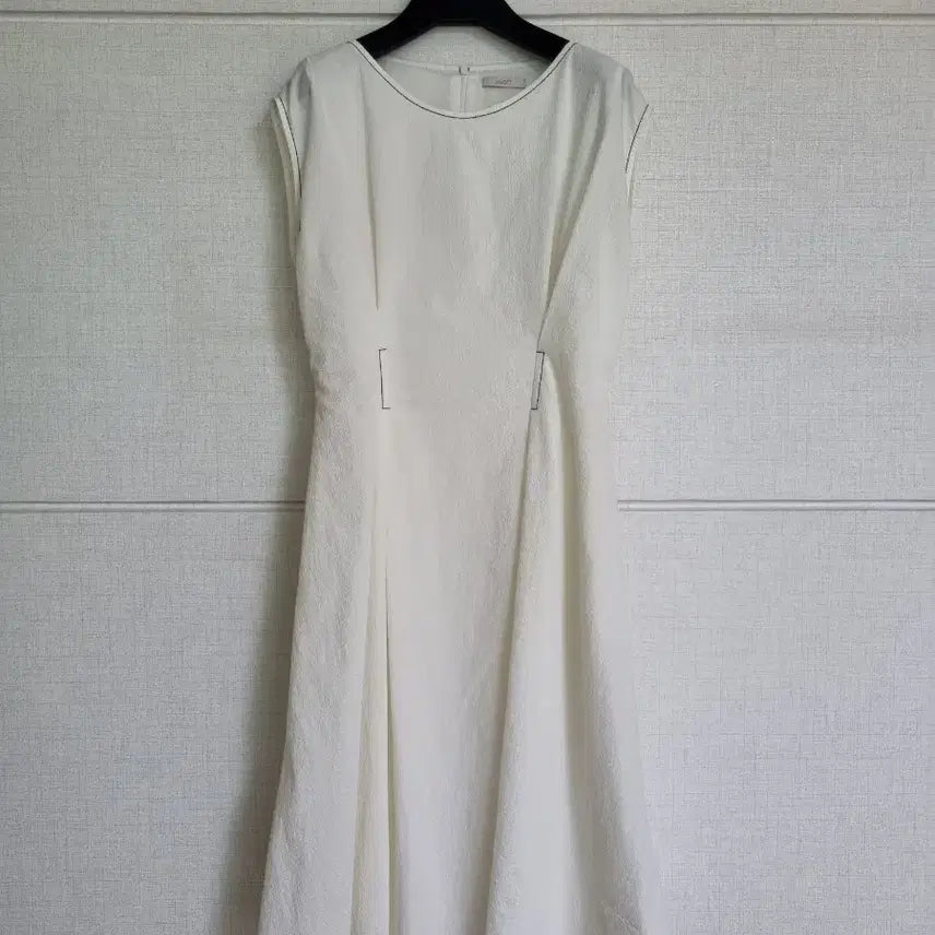 [BUNJANG] JIGOTT White Cap Sleeve Long Dress / JIGOTT 화이트원피스 55반까지추천