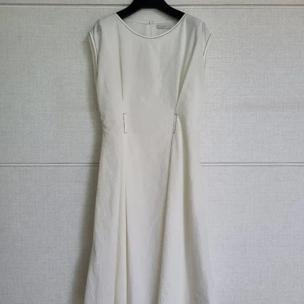 [BUNJANG] JIGOTT White Cap Sleeve Long Dress / JIGOTT 화이트원피스 55반까지추천