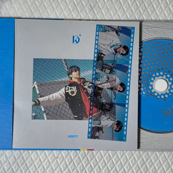 [BUNJANG] Kang Daniel CYAN Unsealed Album / 강다니엘 CYAN 개봉앨범