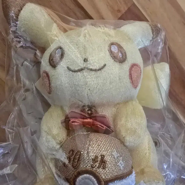 [BUNJANG] Pokemon Pikachu 30th Anniversary Limited Edition Plush / 포켓몬스터 피카츄 30주년 기념 한정판 인형