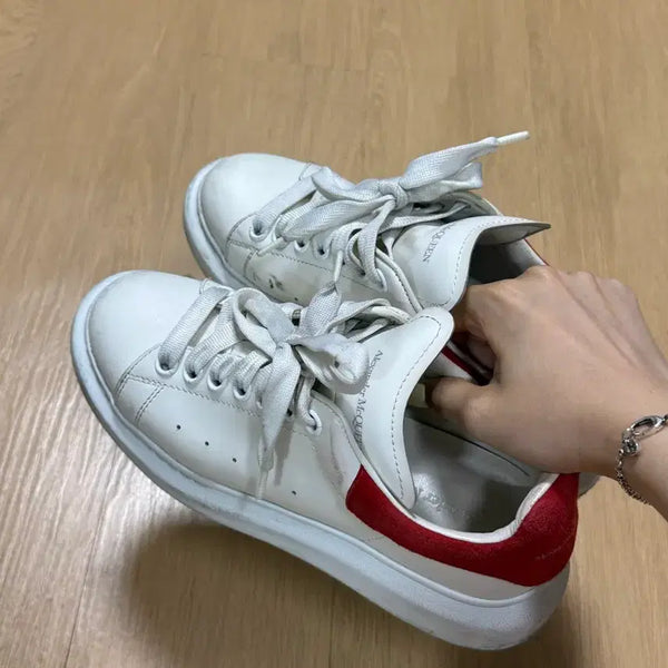 [BUNJANG] Alexander McQueen Oversized Sneaker Red / 알렉산더 맥퀸 오버솔 스니커즈 레드 37 240