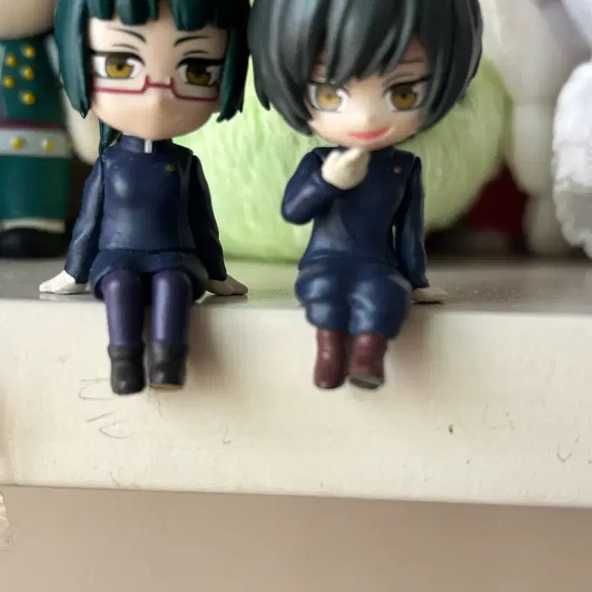 [BUNJANG] Jujutsu Kaisen Maki & Mai Sitting Figure Bundle / 주술회전 앉아있는 피규어 일괄(마키,마이)
