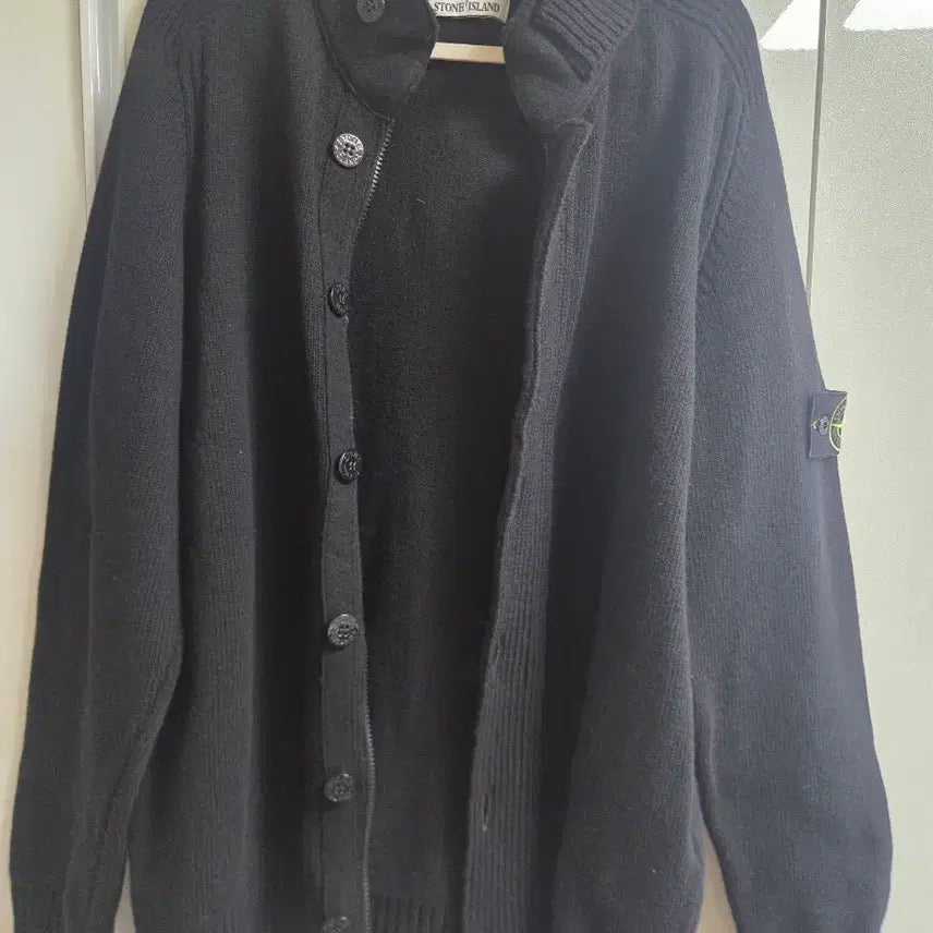 [BUNJANG] Stone Island Lambswool Cardigan Black / 스톤아일랜드 램스울 가디건 블랙