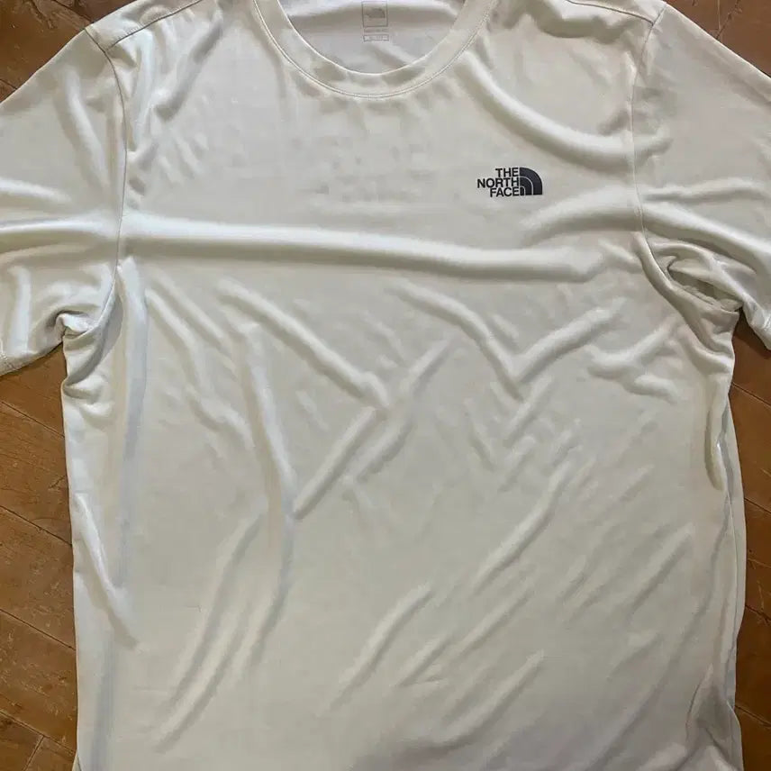 [BUNJANG] The North Face Functional T-Shirt Beige XL / 노스페이스 기능성 반팔티 XL 베이지 (105)