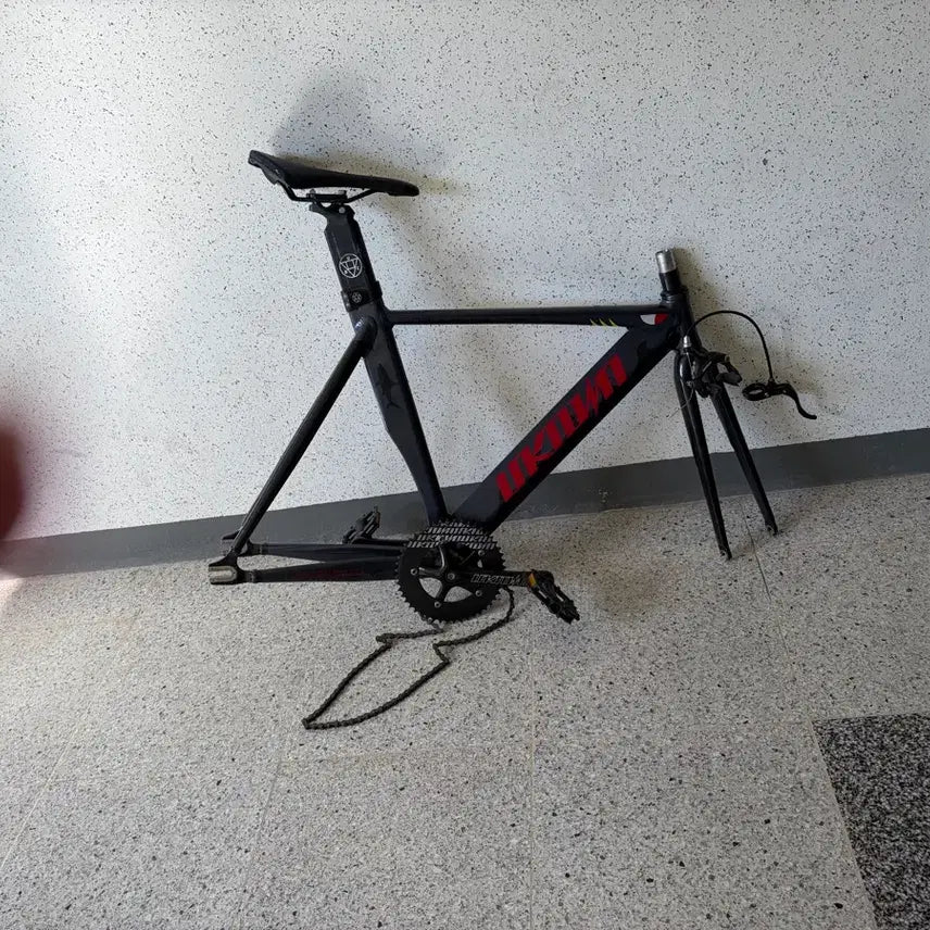 [BUNJANG] Unknown Shark 2024 Frameset (S Size) / 언노운 샤크 사진 그대로 프레임셋 팔아용 S사이즈 안팔림