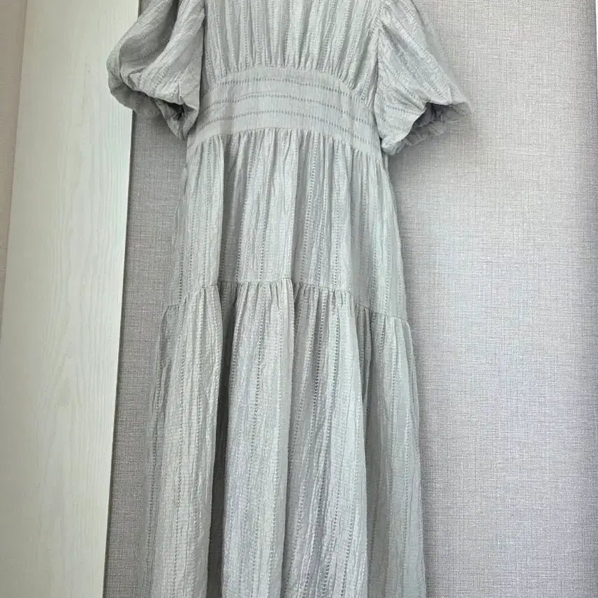 [BUNJANG] Gray Volume Sleeve Long Dress / 그레이 볼륨소매 풍성롱원피스