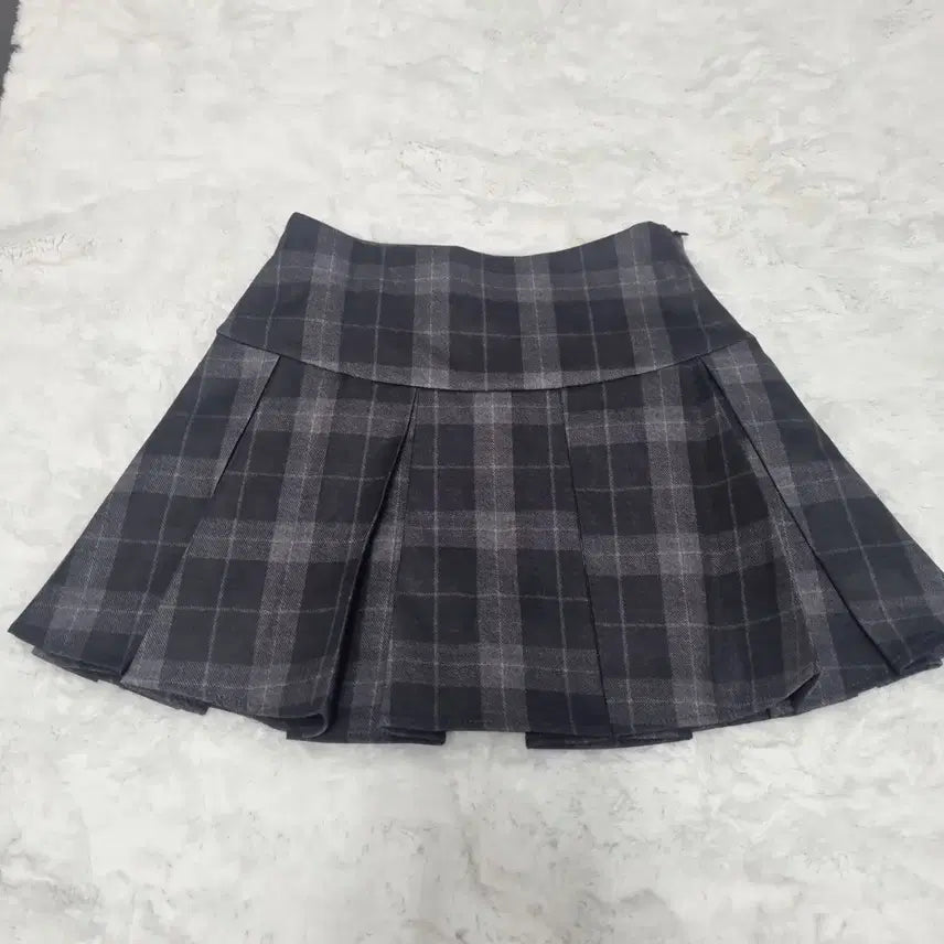[BUNJANG] Check Pleated Mini Skirt (Size S) / [새상품] 체크 플리츠 스커트 치마 스나계 양지뢰 긱시크