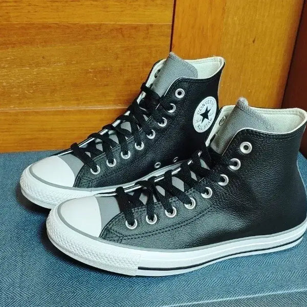 [BUNJANG] Converse Chuck Taylor Leather Sneakers (260) / 컨버스 260 척 테일러 가죽 새상품 스니커즈 운동화