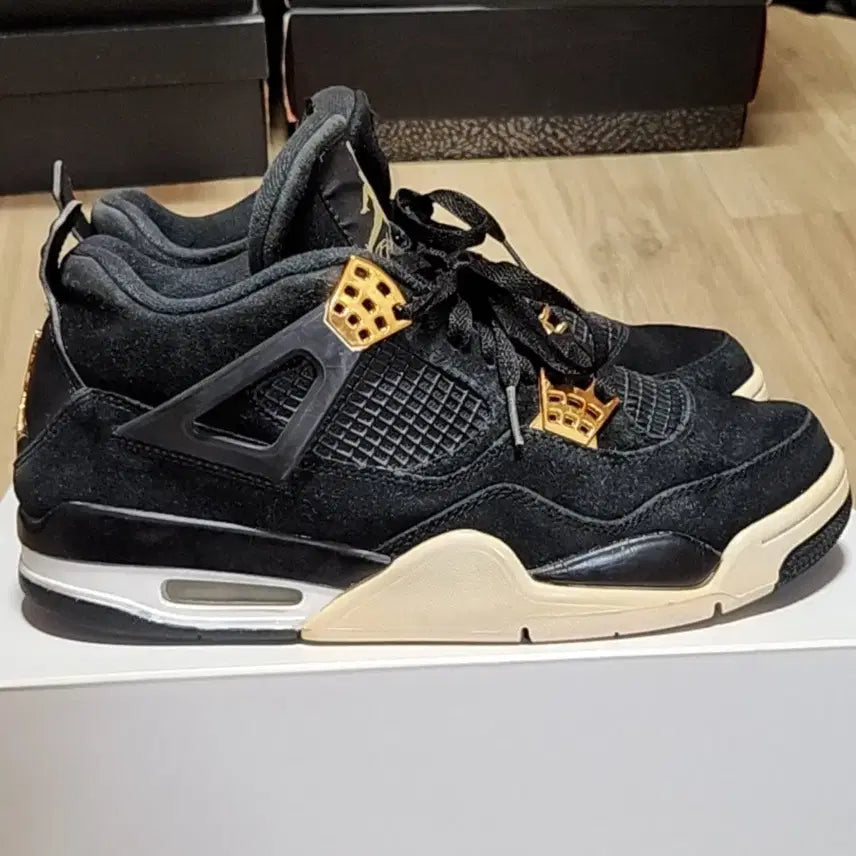 [BUNJANG] Nike Jordan 4 Royalty (275mm) / 나이키 275 조던4 로열티