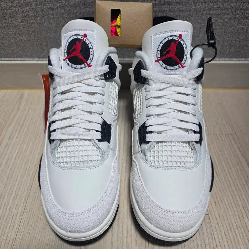 [BUNJANG] Nike Air Jordan 4 Retro OG Sail and Black / 나이키 에어 조던 4 레트로 OG 플라이트클럽세일 앤 블랙