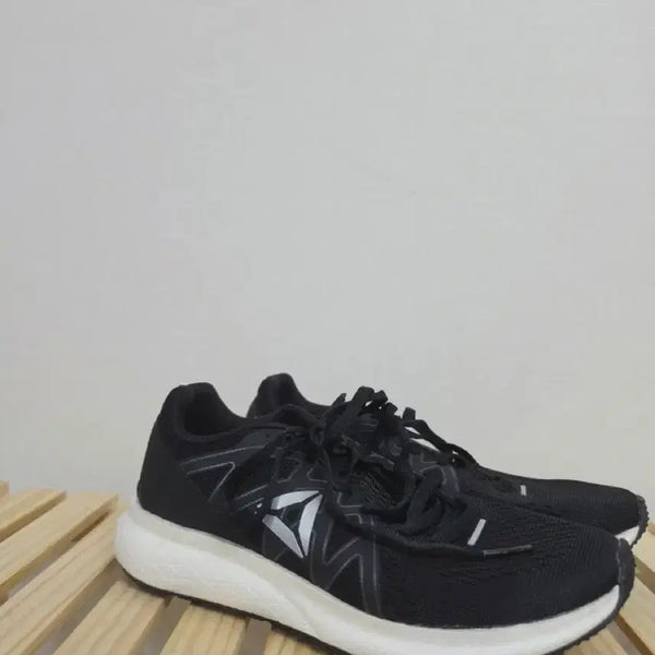[BUNJANG] Reebok Floatride Energy 4 Black Sneakers (225mm) / 225리복 포에버 플로트라이드 에너지 블랙 -1053