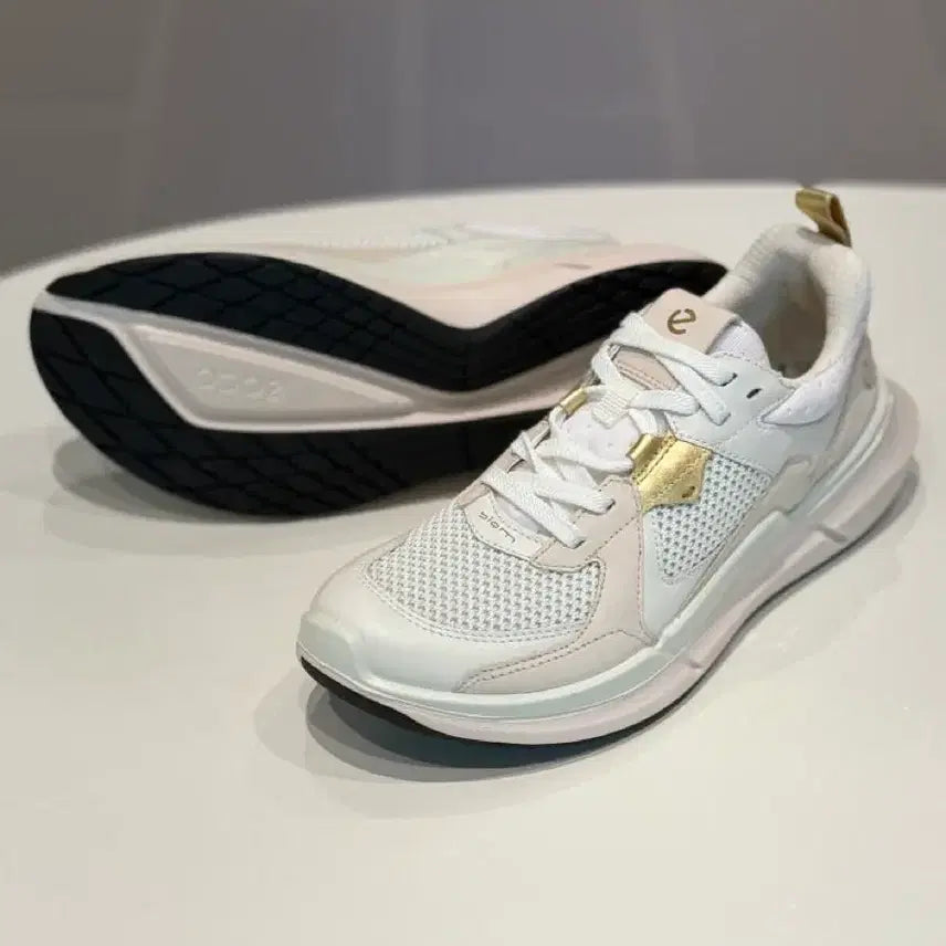 [BUNJANG] Ecco Biom 2.2 W Leather Sneakers White / Ecco 바이옴 2.2 W 에코 스니커즈 운동화