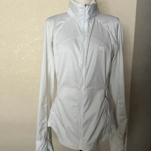 [BUNJANG] Lululemon White Zip-Up Jacket Size 4 / 룰루레몬 화이트 집업 자켓 4